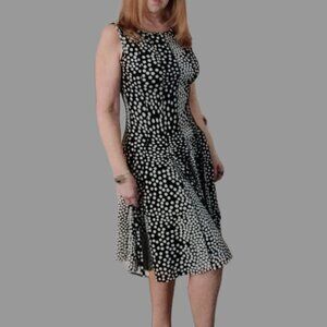 Forever 21 Scoop Neck Black And White Women's Swing Dress Size 6